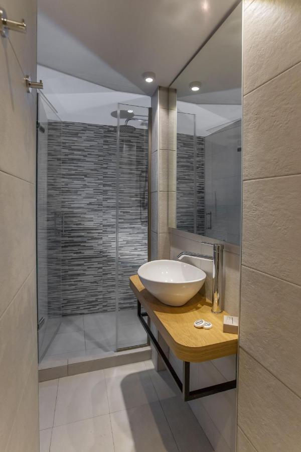Cozy Apartment In Syntagma-Plaka By Ghh Athen Eksteriør bilde