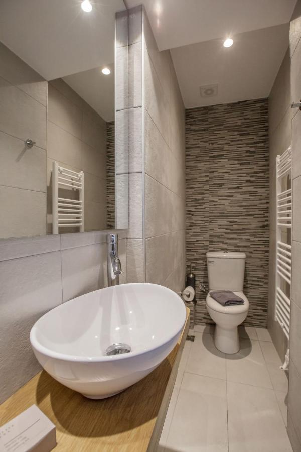 Cozy Apartment In Syntagma-Plaka By Ghh Athen Eksteriør bilde