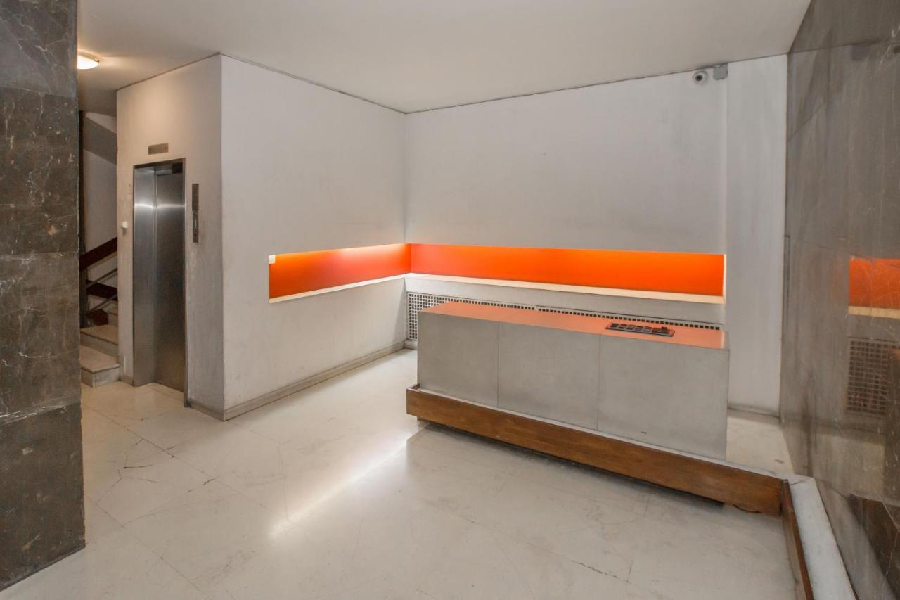 Cozy Apartment In Syntagma-Plaka By Ghh Athen Eksteriør bilde