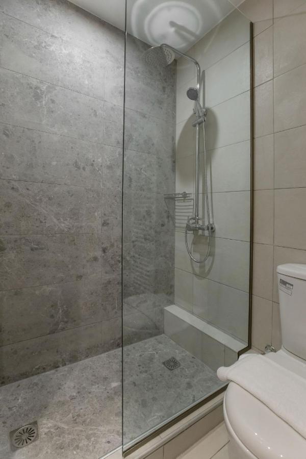 Cozy Apartment In Syntagma-Plaka By Ghh Athen Eksteriør bilde